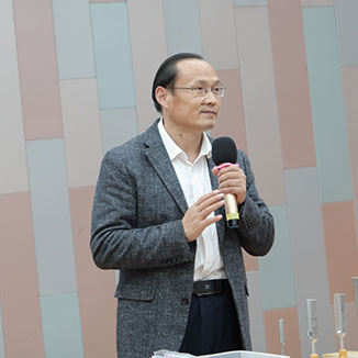 张瑞老师